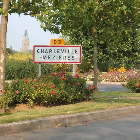 Cote 4* Charleville-Mézières