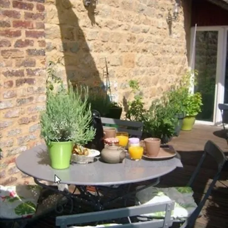 Cote Bed & Breakfast 4*